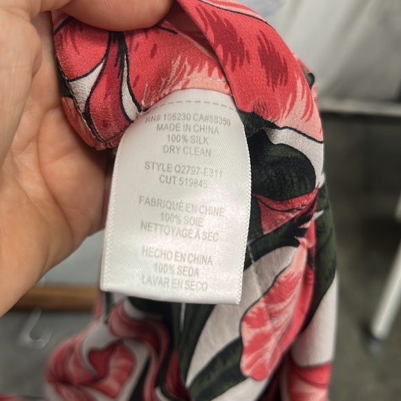 Equipment Femme 100% Silk Adalyn Iris Floral Print Pants - Picture 8 of 8